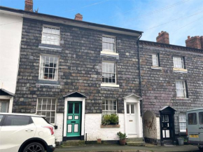 Georgian Terrace Town House in Mid Wales